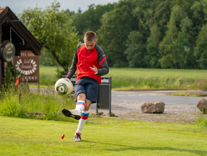 
                                                            img-Footgolf Botanika-3
                            